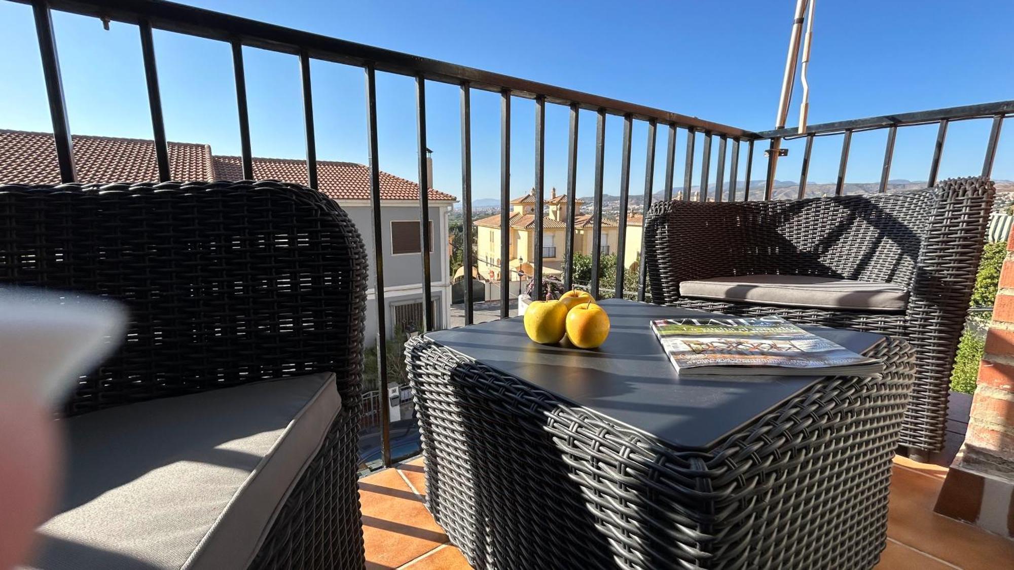 Iberos Royal Apartman La Zubia Kültér fotó